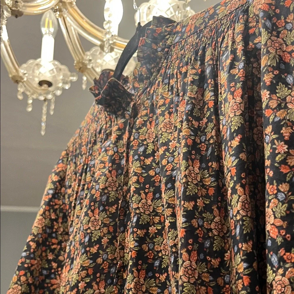 Doen Floral Button Down Shirt - Black and Pink - Picture 8 of 10
